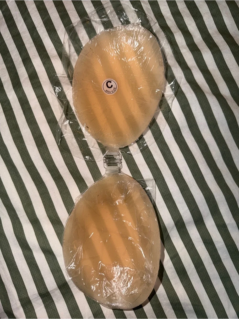 reusable silicone adhesive/stick-on bra cups - Picture 1 of 2